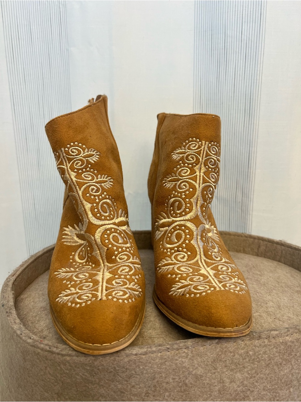 Brand New Tan Suede Booties / Mini Heeled Boots! The embroidery is so pretty
